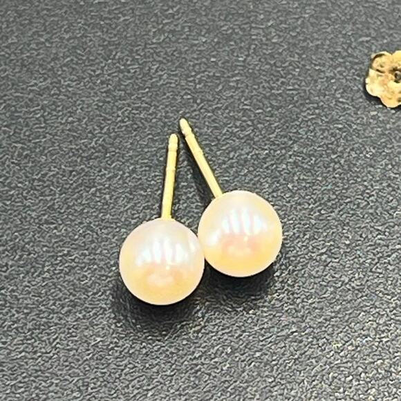 IPS Imperial Pearl Syndicate Signed 14k Yellow Gold White Pearl Stud Earrings - Picture 1 of 11
